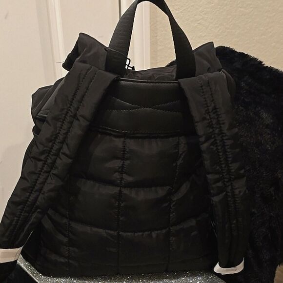 Steve Madden BErina Quilted Backpack- Black - Picture 7 of 10